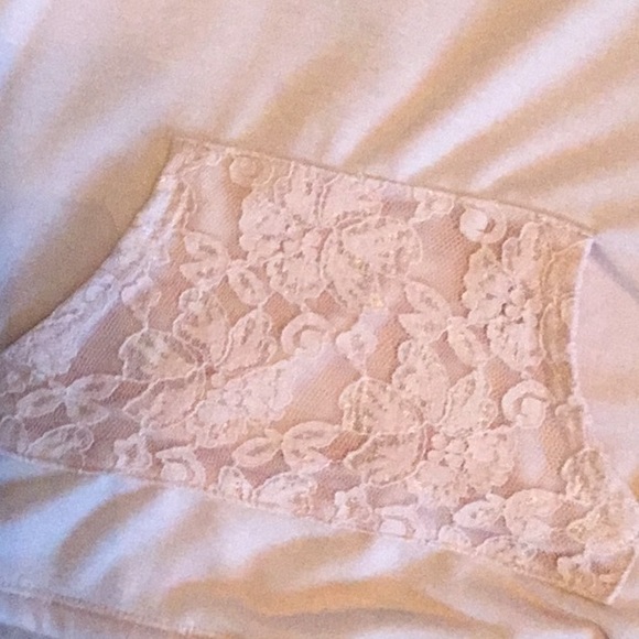 Pastel pink lacy sweatshirt - Picture 2 of 8